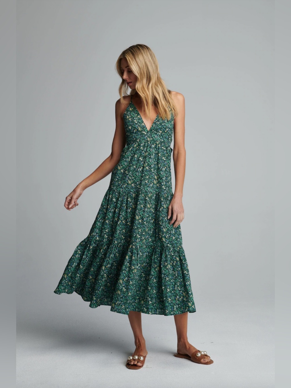 NWT We Are Sundays Felton Maxi Dress in Green Floral Print, Size Small